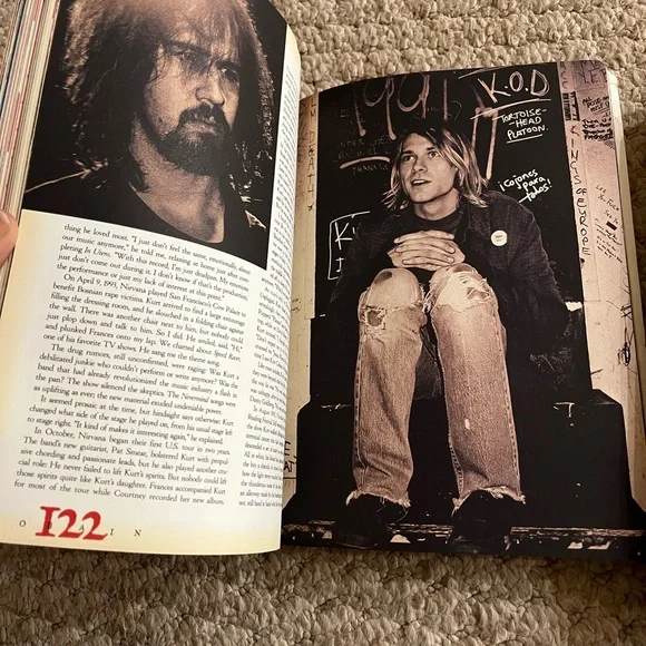 Kurt Cobain Journals Book Set - Picture 14 of 16